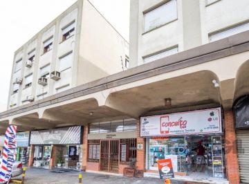 fachada · Apartamento 2 dormitórios vaga garagem escriturada mobiliado bairro Petrópolis