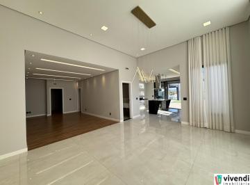 Casa · 480m² · 4 Quartos · 4 Vagas · CASA DE CONDOMÍNIO À VENDA COM 04 QUARTOS, NO TERRAS DA ALVORADA