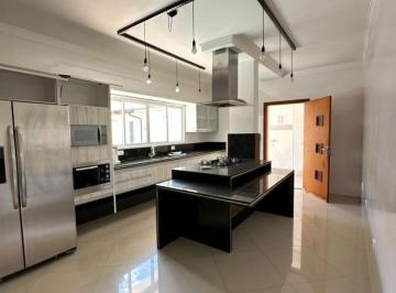 Foto 02 · Imperdível! Casa em condomínio de luxo em Indaiatuba-SP, 3 suítes, 2 salas, 5 banheiros, 4 vagas, 31