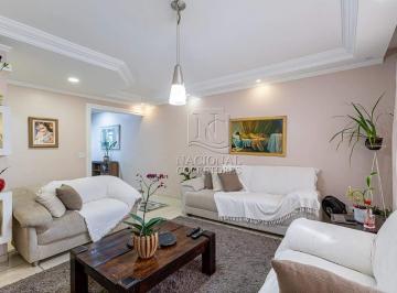 Casa · 198m² · 3 Quartos · 4 Vagas · Ótimo sobrado à venda em Camilópolis – Completo, espaçoso e próximo ao Parque Pignatari