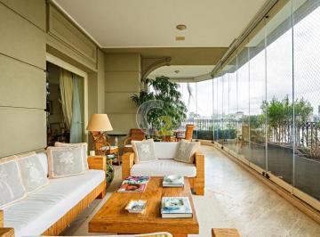 Apartamento · 539m² · 4 Quartos · 6 Vagas · Apartamento à venda na Vila Nova Conceição, 539m², 4 quartos , 4 suites e 6 vagas.