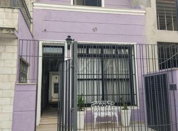 Casa · 120m² · 2 Quartos · 1 Vaga · 02 Sobrados  de 60m², com 2 quartos, 02 banheiros, área de serviço e quintal, em Santana.