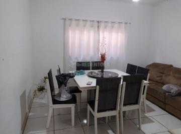 Casa · 360m² · 3 Quartos · 4 Vagas · São Francisco - Casa com 3 dorms, sendo 1 suite com hidro e closet, sala, coz com armários, escritór