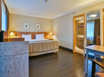 Apartamento · 29m² · 1 Quarto · 1 Vaga · Flat Radisson para investimento, prox a Av. Luis C Berrini e Marg Pinheiros