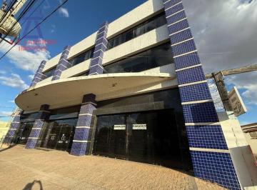 516702c95a9425e756ac7bc601c58e3140a4fc7d · Prédio comercial com 3 pavimentos para Alugar - Centro