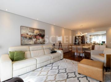 Apartamento · 180m² · 3 Quartos · 2 Vagas · Apartamento á Venda no Brooklin com 180m², 3 quartos sendo 1 suíte, 2 vagas.