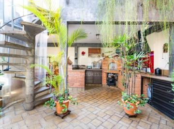 Casa · 173m² · 3 Quartos · 2 Vagas · Sobrado para venda com 3 quartos, sendo 1 suíte, 173m²