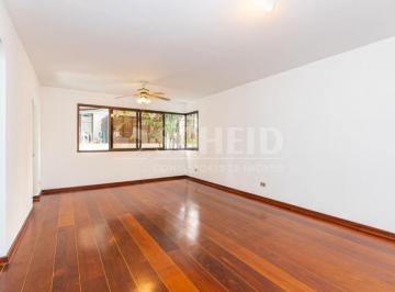 Apartamento · 216m² · 4 Quartos · 2 Vagas · Apartamento á Venda em Perdizes com 216m², 4 quartos sendo 2 suítes, 2 vagas.