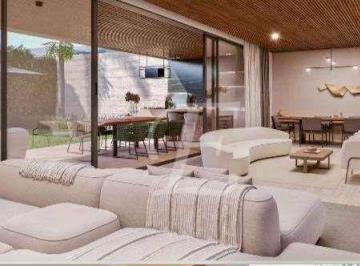 98e91e157e1b82b9be745b333a9e85591b1ae0a7 · Casa, em construção, a venda, 4 suites,7 banheiros, 4 a 6 vagas, jardim dos estados, próximo a Chape