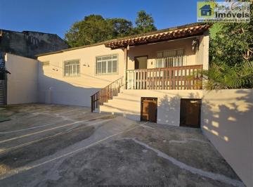 Casa · 110m² · 3 Quartos · 2 Vagas · Casa à venda - em Engenho do Mato