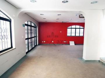 Casa · 300m² · 6 Quartos · 4 Vagas · Casa - Jardim das Bandeiras - 6 Dormitórios - 320m².