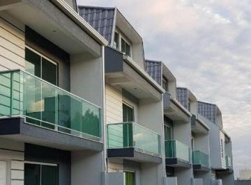 Casa · 146m² · 3 Quartos · 2 Vagas · Sobrado em Cajuru, Curitiba/PR de 146m² 3 quartos à venda por R$ 780.000,00