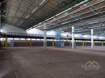Comercial · 6200m² · 70 Vagas · Galpão em Retiro, Jundiaí/SP de 6200m² para locação R$ 106.000,00/mes