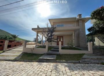 Casa · 250m² · 4 Quartos · 2 Vagas · Casa em Albuquerque, Teresópolis/RJ de 250m² 4 quartos à venda por R$ 999.000,00