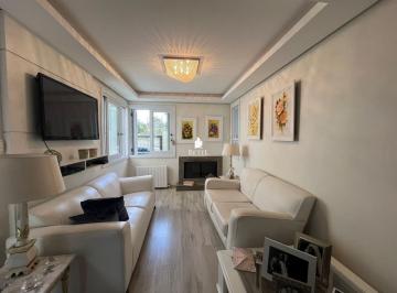 Casa · 174m² · 3 Quartos · 3 Vagas · Casa à venda no bairro Cinqüentenário - Caxias do Sul/RS