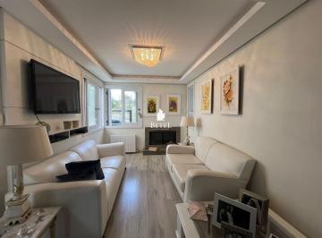 Casa · 174m² · 3 Quartos · 3 Vagas · Casa à venda no bairro Cinqüentenário - Caxias do Sul/RS