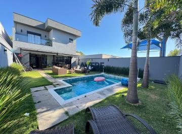 Casa · 224m² · 3 Quartos · 4 Vagas · Condominio Residencial Flor da Serra - Casa à venda em Valinhos no Condomínio Flor da Serra