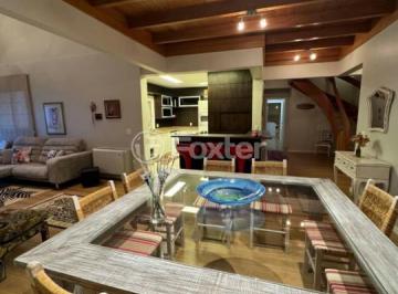 ff62df69 · Apartamento, 4 dormitórios, 122 m², em Centro