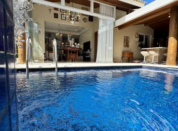 Casa de 4 quartos, Salvador · Casa em Piatã finamente decorada 4/4 suítes Piscina 10 minutos da praia 