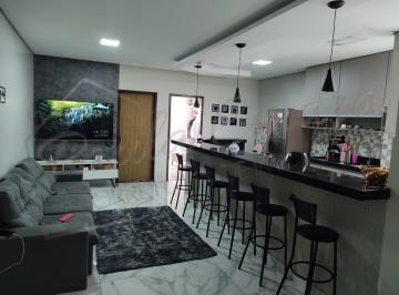 Apartamento de 3 quartos, Sobradinho · Apartamento 3 quartos, reformado, 80m²