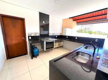 Foto 03 · Excelente Casa localizado no Condomínio San Francisco II por R$3.400,00. INCLUSO TAXA DE CONDOMINIO,