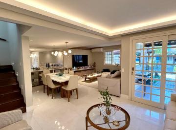 Casa de 3 quartos, Salvador · Casa em Condominio Pedra Sal Cond 4 Rodas 4 quartos suite varanda 