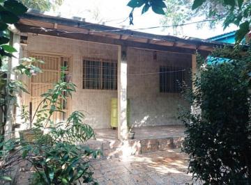 Foto 01 · Casa à venda em Porto Alegre-RS, bairro Costa E Silva: 2 quartos, 1 sala, 2 banheiros, 3 vagas de ga