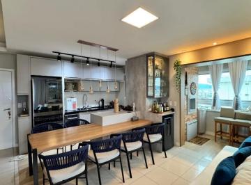 Apartamento · 73m² · 2 Quartos · 2 Vagas · Apartamento 2 Quartos com 1 Suíte e 73m² - Estreito