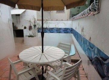 Casa · 299m² · 3 Quartos · 3 Vagas · Casa em Petrópolis