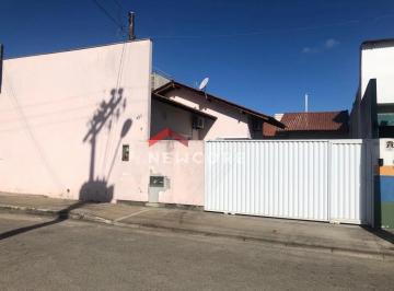 Casa · 200m² · 3 Quartos · 4 Vagas · Casa em Rua : Krause - Centro - Penha/SC