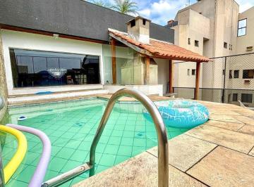 Apartamento · 163m² · 2 Quartos · 2 Vagas · Cobertura duplex à venda na praia da Enseada com lazer privativo