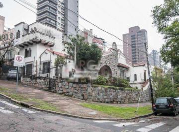 Casa · 547m² · 5 Quartos · 3 Vagas · Ótima Oportunidade de Venda - Entre em Contato Conosco