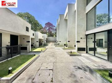 Foto 01 · Casa, Granja Viana, Cotia, SP
