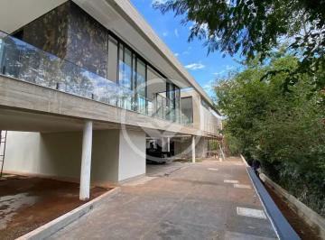 Casa · 1400m² · 6 Quartos · 6 Vagas · CASA COM 6 SUITES NA ALDEIA DO VALE