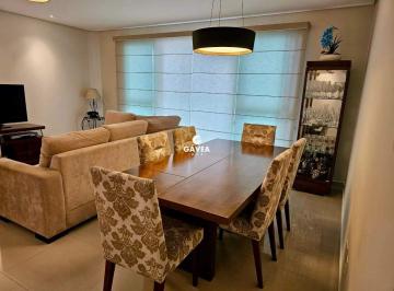 Apartamento · 121m² · 2 Quartos · 2 Vagas · Apartamento à venda no José Menino em Santos.
