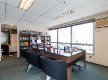 Comercial · 38m² · 1 Vaga · Conjunto Comercial á Venda no Brooklin com 38m², 1 vaga.