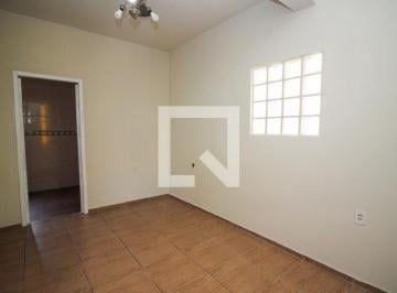 Casa · 70m² · 3 Quartos · 2 Vagas · Casa para Aluguel - Cavalhada, 3 Quartos, 70 m² - Porto Alegre