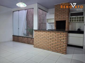 Casa · 180m² · 3 Quartos · 2 Vagas · ALUGA-SE Casa espaçosa e moderna no Residencial José Sobrinho!