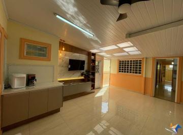 lxfm39u2odq4mziwodhizjjm_md · Excelente Casa Disponível para Locação | Semi Mobiliada | Na rua do HRSAM