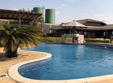 els5k6o2njljm2y3mtgwnjzh_md · Chácara em Condomínio Igaratá, 4 suítes, mobiliado avarandada, piscina, hidro