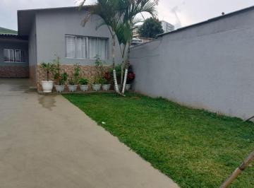 9f13iz42njljnguxndqxodbh_md · Casa em guarulhos, 250m2, 2 dorms, 1 suíte, 8 vagas, quintal