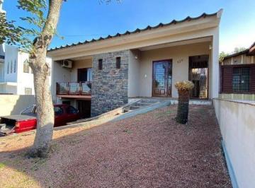 Casa · 148m² · 3 Quartos · 3 Vagas · Excelente casa para alugar no bairro Vila Monte Carlo - Cachoeirinha/RS