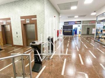 Foto 02 · Salão Comercial para Locação na República, São Paulo-SP: 1 Sala, 33m² de Área