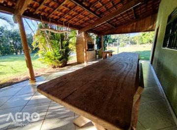 b2ffff1477ed38c9558bb459a1e11391398c7b61 · Linda Chácara com 4 pastos à 15 minutos de Bauru