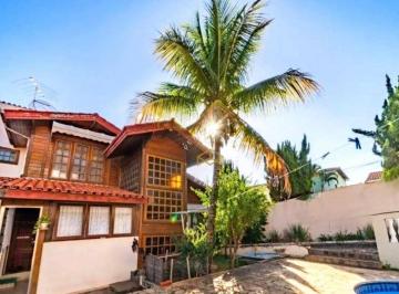 e145532b02488dbe33d7889044bac3e728d1a533 · Casa à venda, 213 m² por R$ 799.000,00 - Centro - Vinhedo/SP