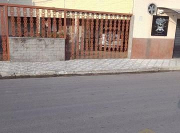 a9738f4570a4f89210d435ac934ac3ada6eb9e3a · Casa Residencial à venda, Santana, Pindamonhangaba - CA6581.