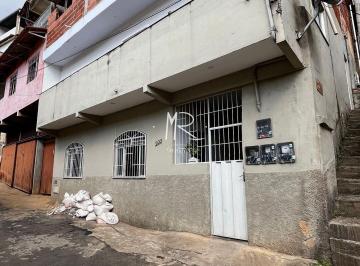 Casa · 80m² · 2 Quartos · Casa à venda no bairro Santana - Manhuaçu/MG