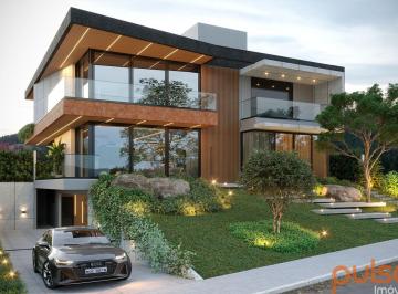 Casa · 762m² · 5 Quartos · 4 Vagas · Casa à venda no bairro Cacupé - Florianópolis/SC