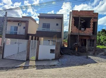 Casa · 120m² · 3 Quartos · 1 Vaga · Casa à venda no bairro São João do Rio Vermelho - Florianópolis/SC