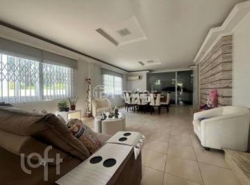 eb7e839a · Casa, 6 dormitórios, 282 m², em Carvoeira